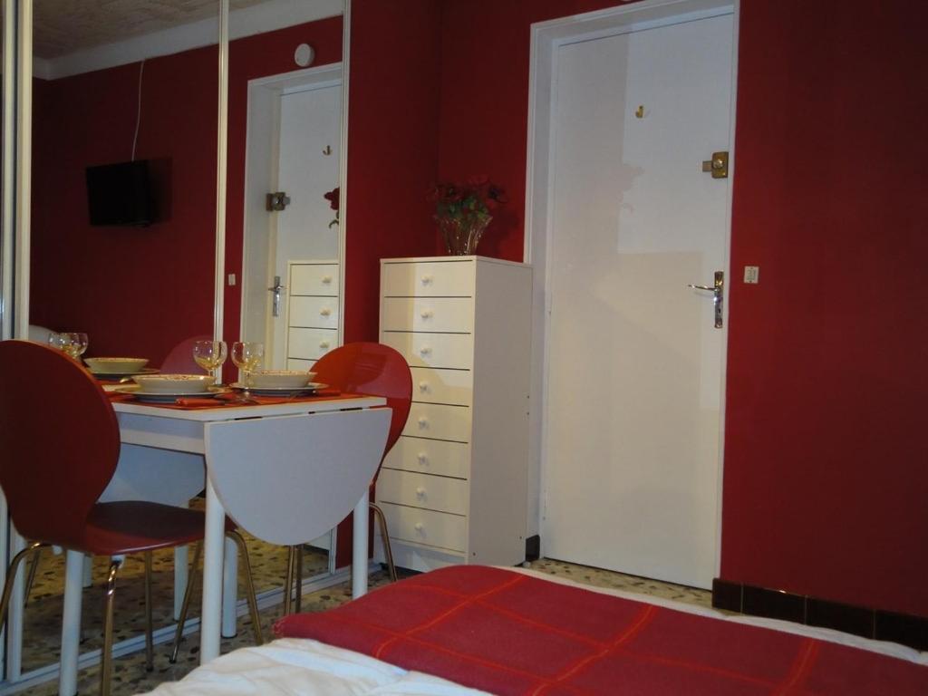Studio Framboise Proche Paris Et Disneyland Gagny Exterior photo