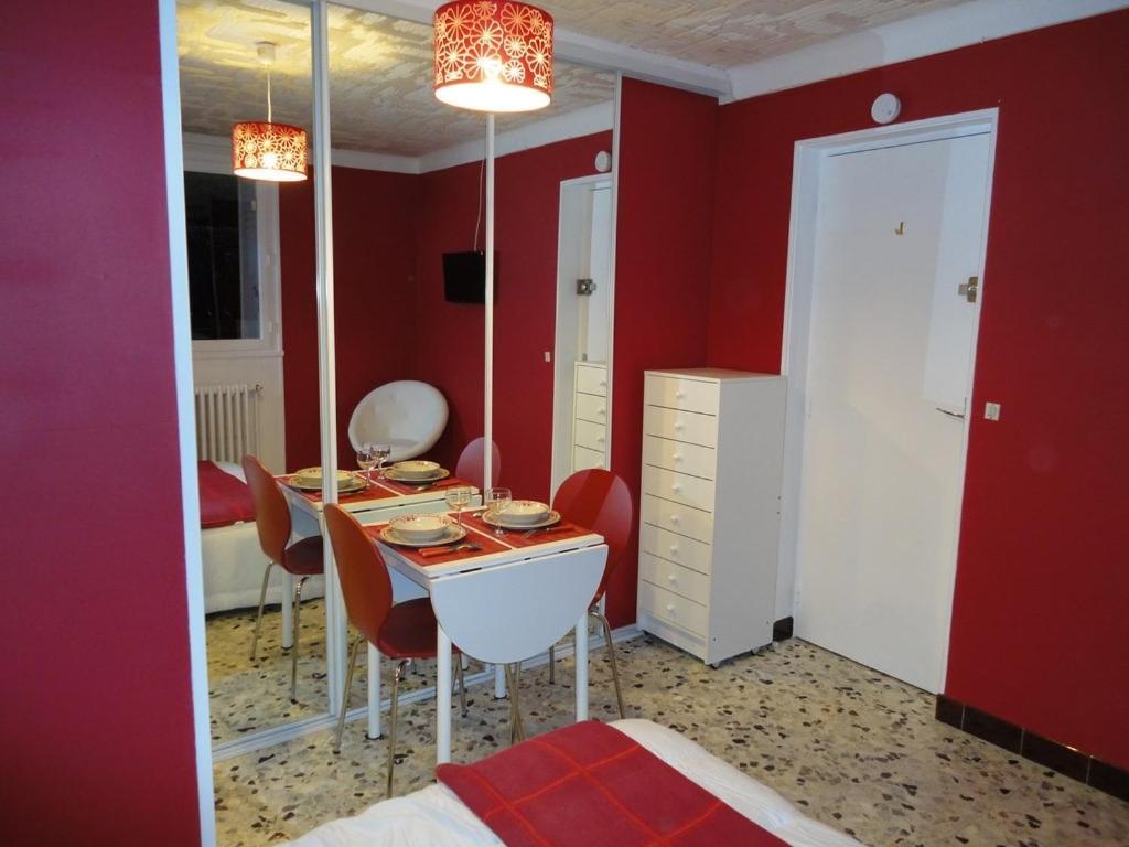 Studio Framboise Proche Paris Et Disneyland Gagny Exterior photo